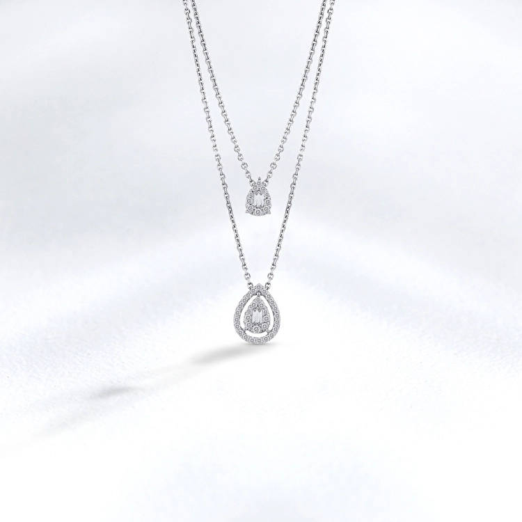 0.57 ct. Baguette Diamant Halskette